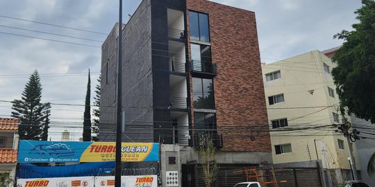Portada Departamento con doble altura en Renta León Gto