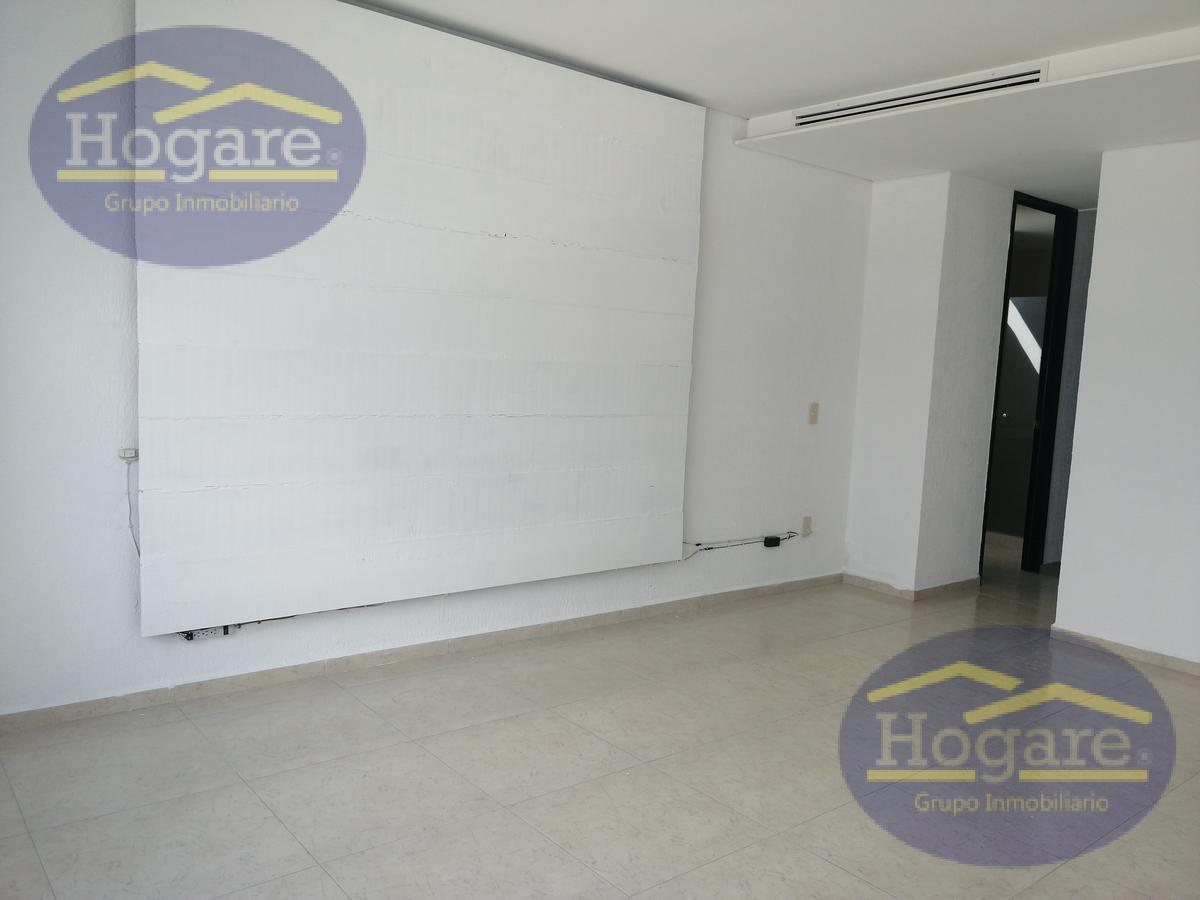 Departamento en venta Torre Rembrandt Lomas de Gran Jardín. Hermosa vista a la ciudad