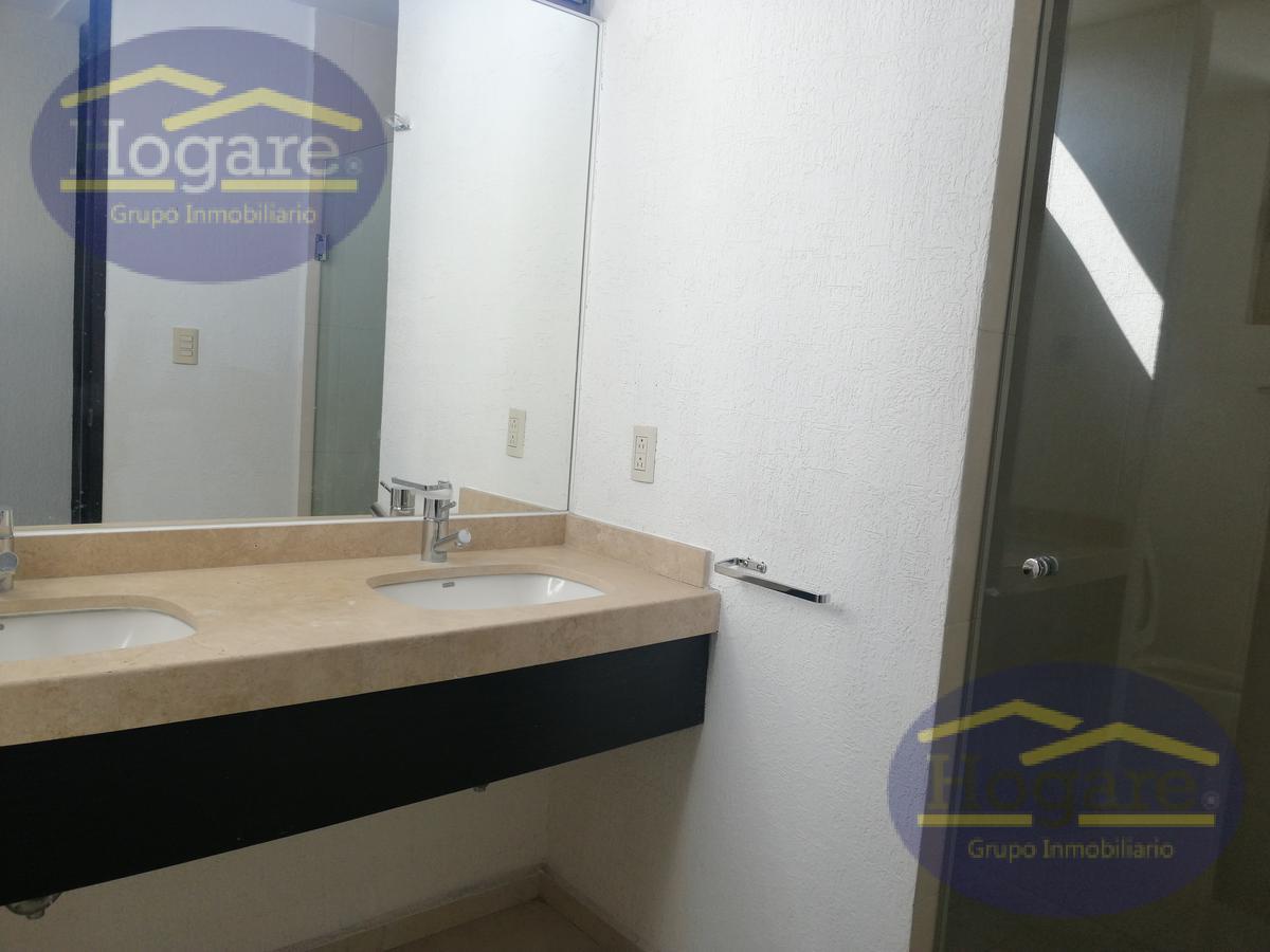Departamento en venta Torre Rembrandt Lomas de Gran Jardín. Hermosa vista a la ciudad