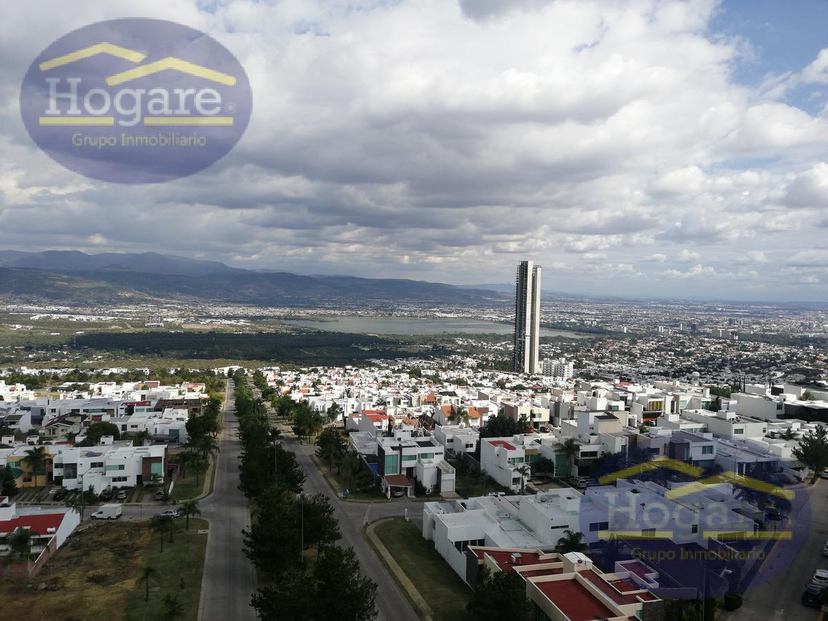 Departamento en venta Torre Rembrandt Lomas de Gran Jardín. Hermosa vista a la ciudad