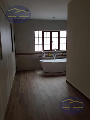 Residencia Venta Terreno Campestre a 5 kms  la Antorcha del Milenio antigua carr León-Lagos