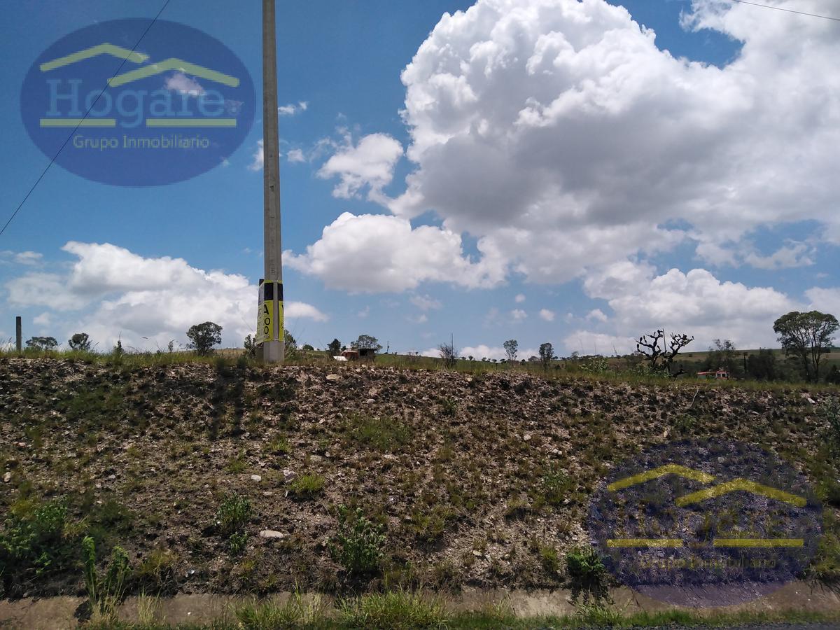 Terreno en venta sobre carretera a Puentecillas y Cuevas Ex Hacienda "Cañada de Bustos" Guanajuato, Gto.