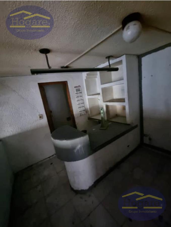 Local en Venta en Esquina,  Ideal para Taller Mecánico, Excelente Ubicación El Retiro Leon Gto