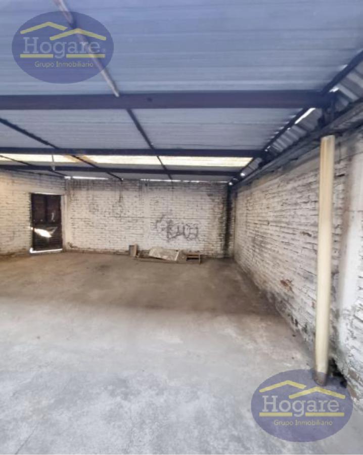 Local en Venta en Esquina,  Ideal para Taller Mecánico, Excelente Ubicación El Retiro Leon Gto