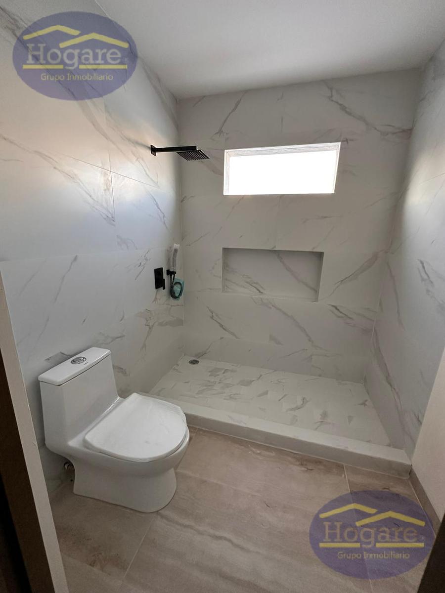 Casa en Venta dentro de Privada en Cañada del Refugio León Gto