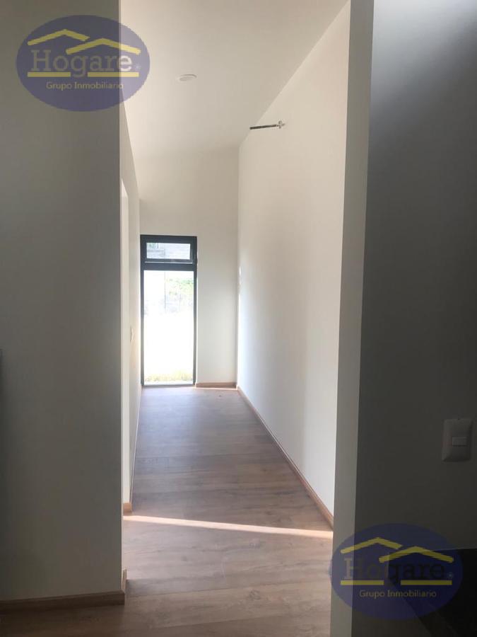 Amplia Casa Campestre en Venta, Fraccionamiento los Encinos, León, Gto.