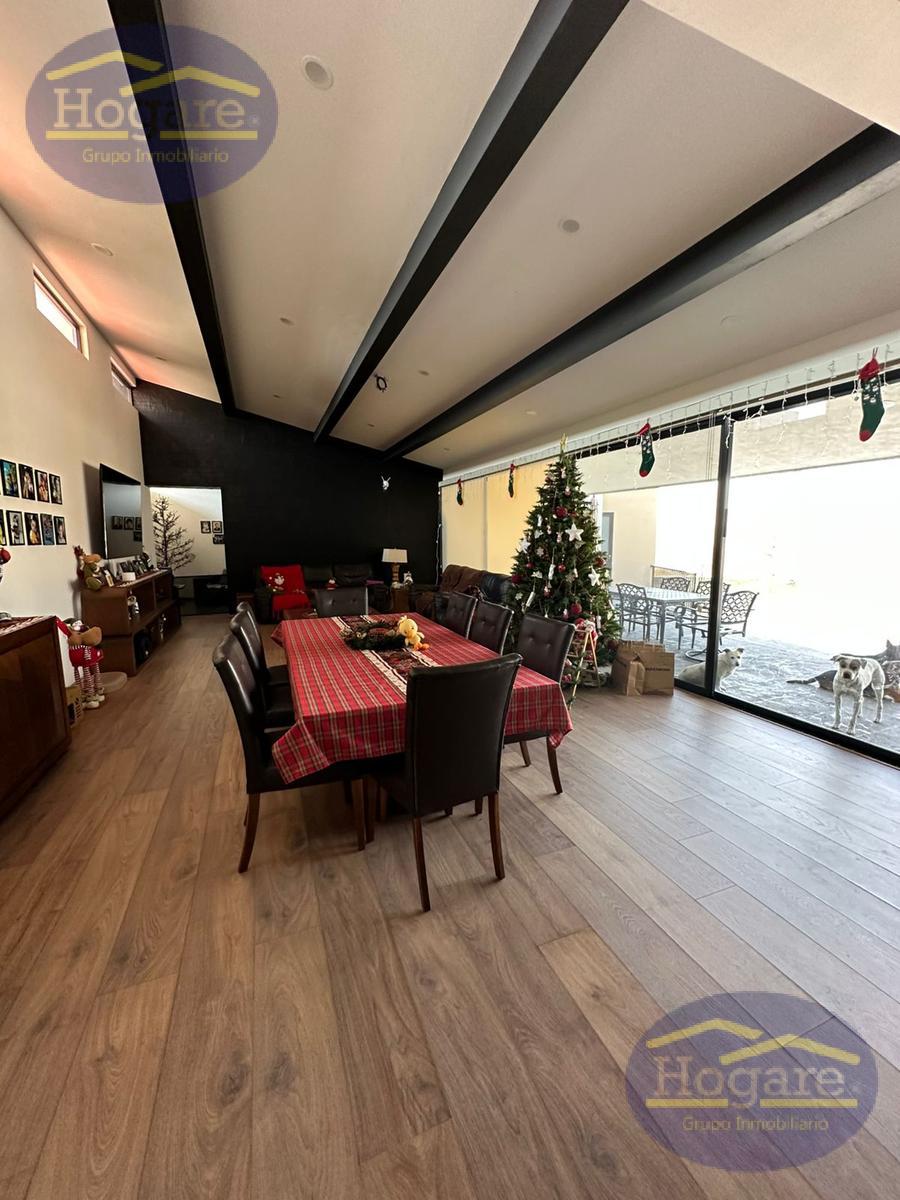 Amplia Casa Campestre en Venta, Fraccionamiento los Encinos, León, Gto.