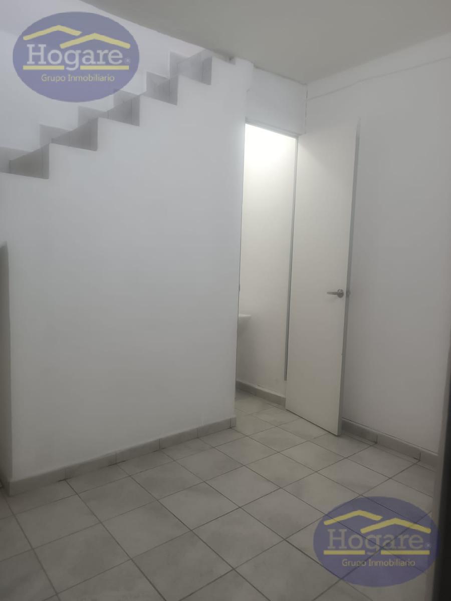 Oficina en Renta, excelente espacio para consultorio o para oficina en la Col. Obregón León Gto.