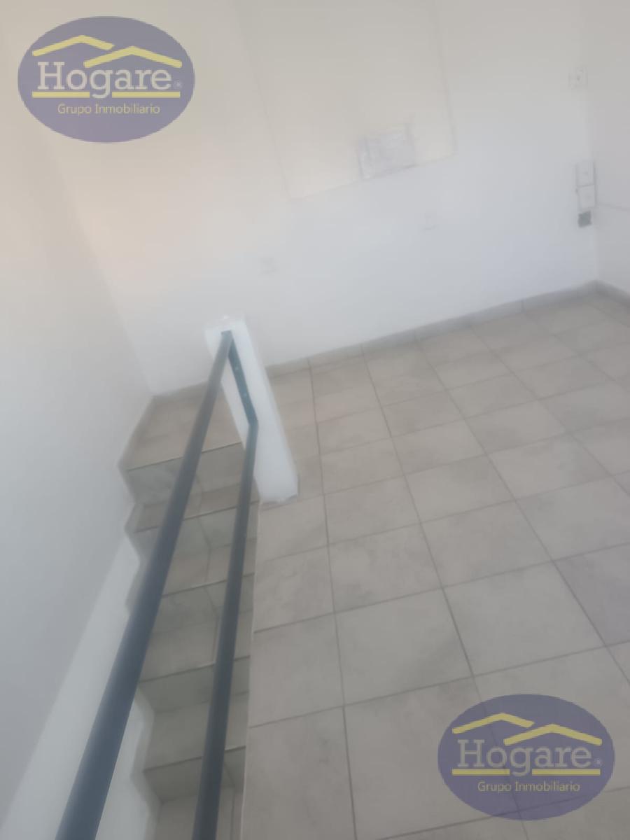 Oficina en Renta, excelente espacio para consultorio o para oficina en la Col. Obregón León Gto.