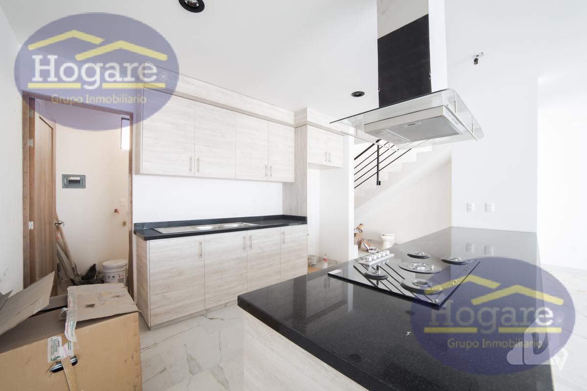 Casa en Venta en pirvada en Mayorazgo León Gto