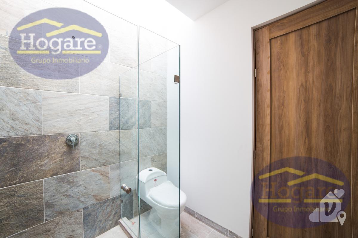 Casa en Venta en pirvada en Mayorazgo León Gto