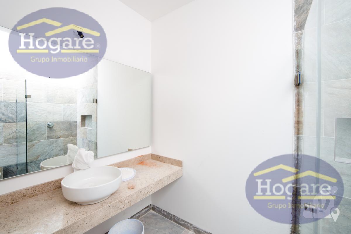 Casa en Venta en pirvada en Mayorazgo León Gto