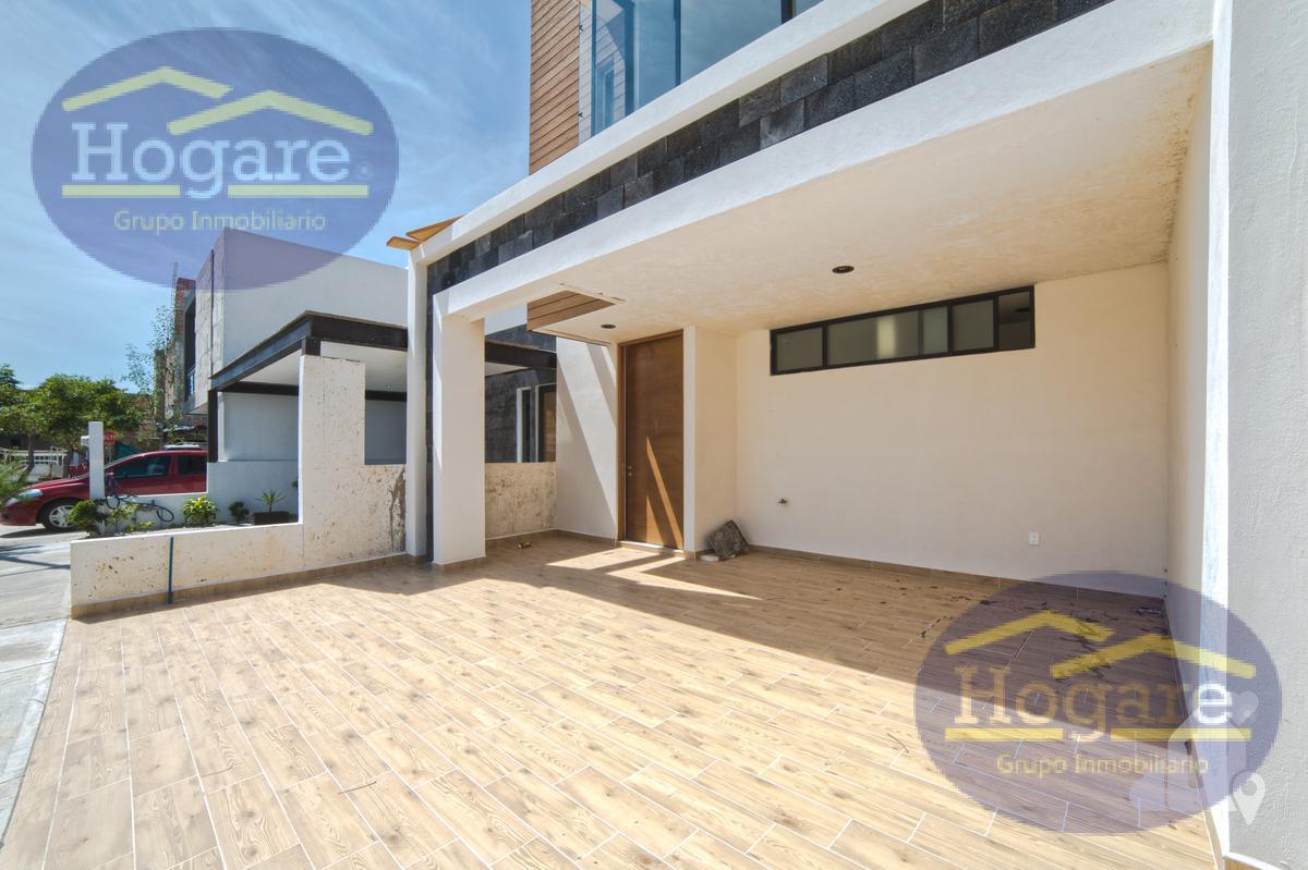 Casa en Venta en pirvada en Mayorazgo León Gto