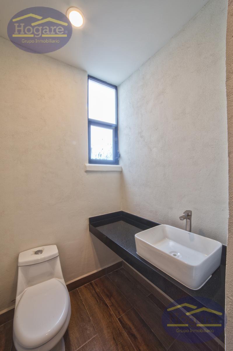 Departamento 2ble altura en Venta, Excelente ubicación en el Norte, León Gto