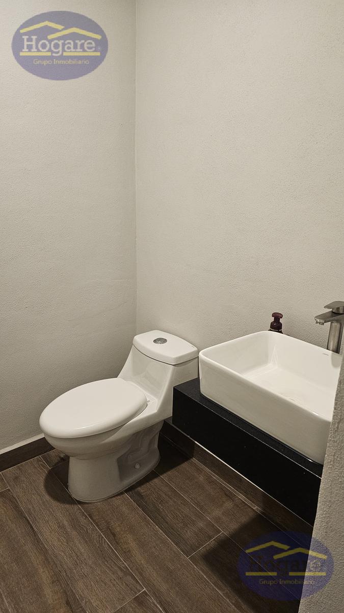 Departamento 2ble altura en Venta, Excelente ubicación en el Norte, León Gto