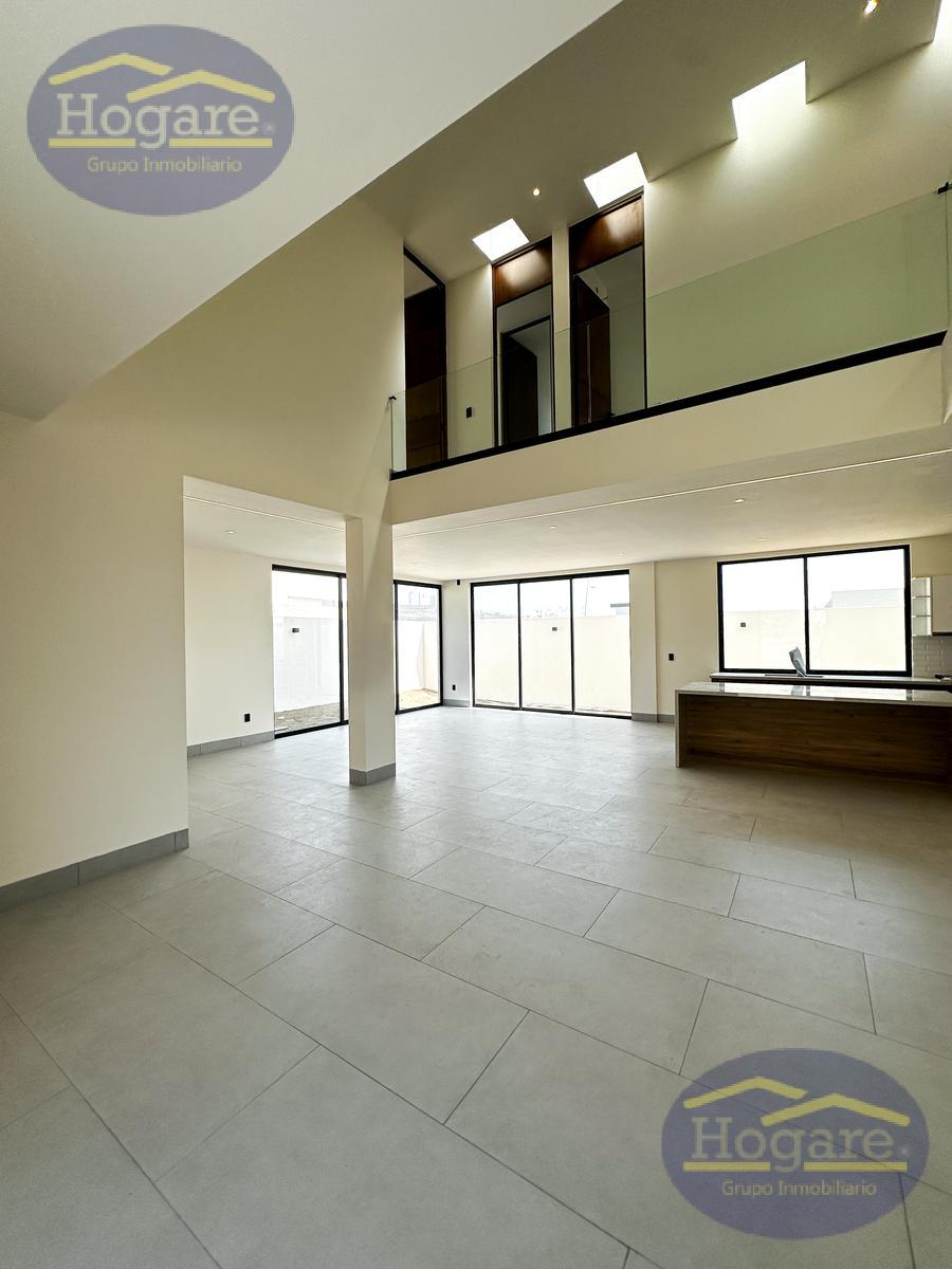 CASA EN VENTA, ZANDA, ZONA NORTE, LEÓN, GTO.