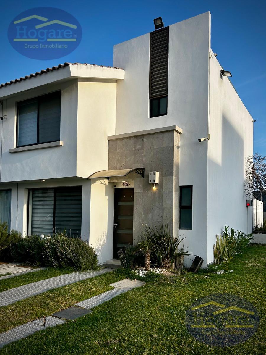 Casa en Venta dentro de privada, Zona norte en El Cielo Residencial en León, Gto.