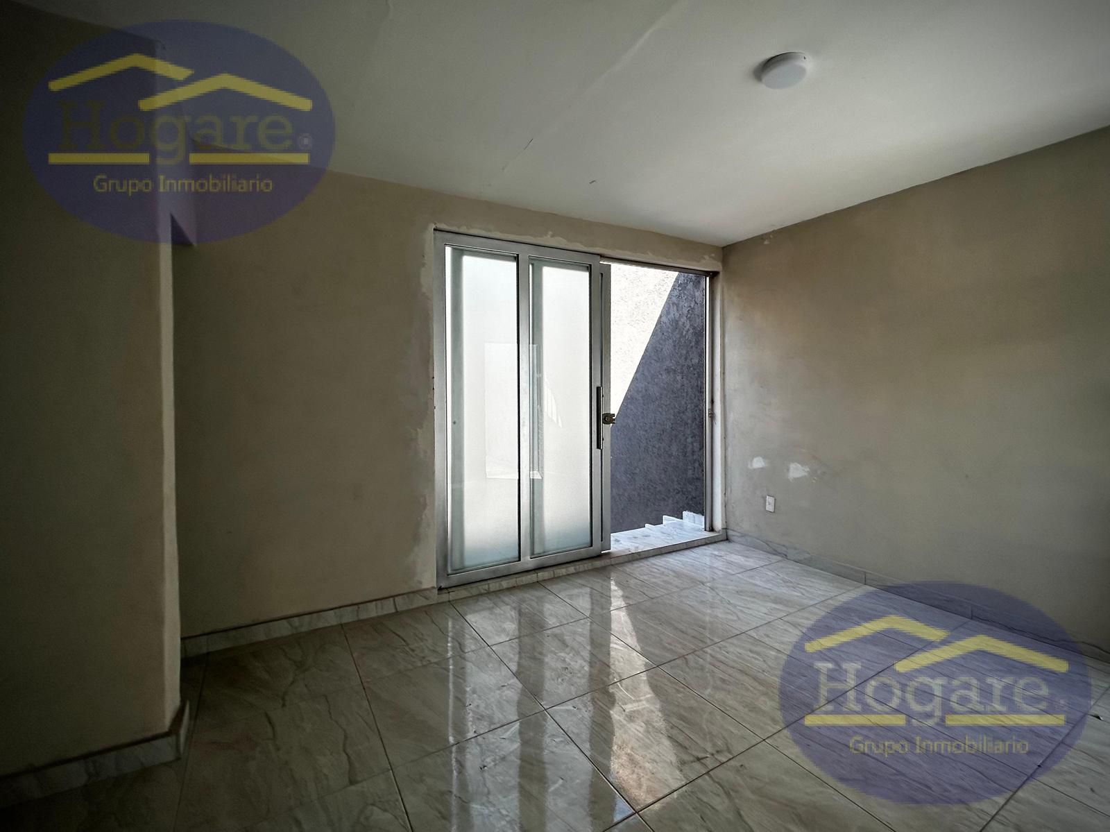 CASA EN VENTA A UN PAR DE CUADRAS DE BLVD AUSTRI, COLONIA CHAPALITA, LEÓN GTO