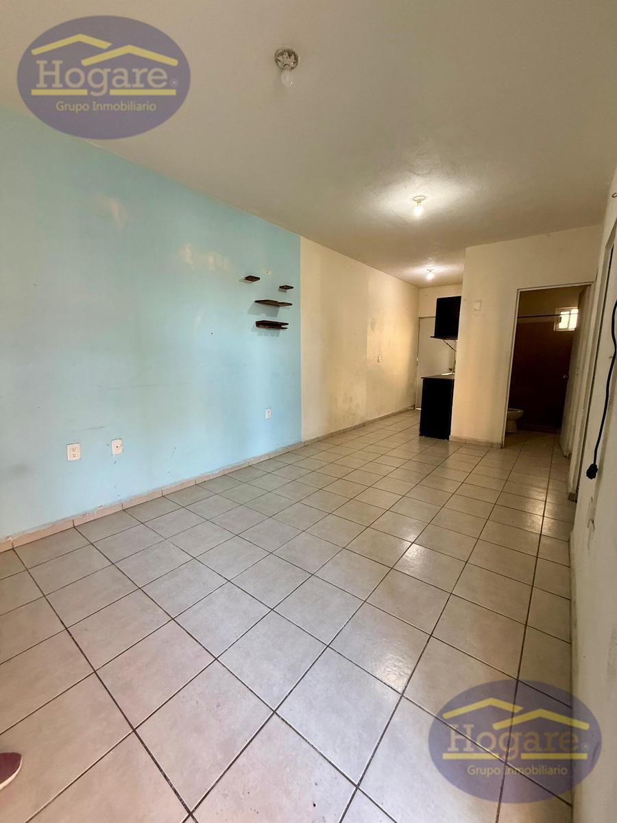 Apartado! Departamento en Lomas del Mirador, Planta Baja, Zona Norte León Gto