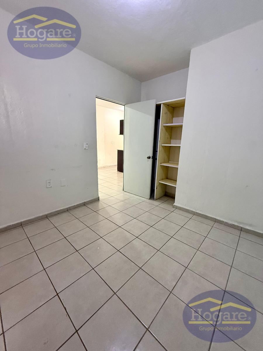 Apartado! Departamento en Lomas del Mirador, Planta Baja, Zona Norte León Gto