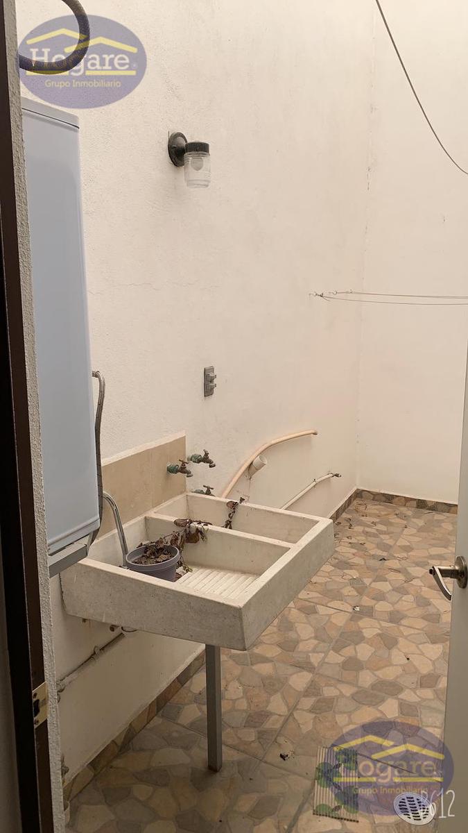 Casa en Renta Cumbres de la Pradera cerca del Fracc La Yesca, León Gto