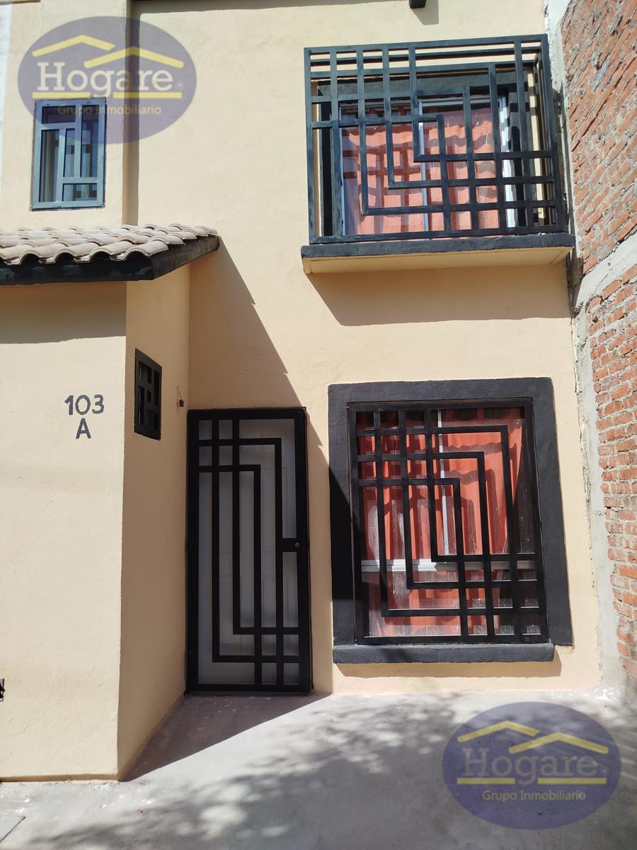 Apartada! CASA EN VENTA FRACC PUERTA SAN CARLOS, BLVD AEROPUERTO, SUR LEÓN GTO