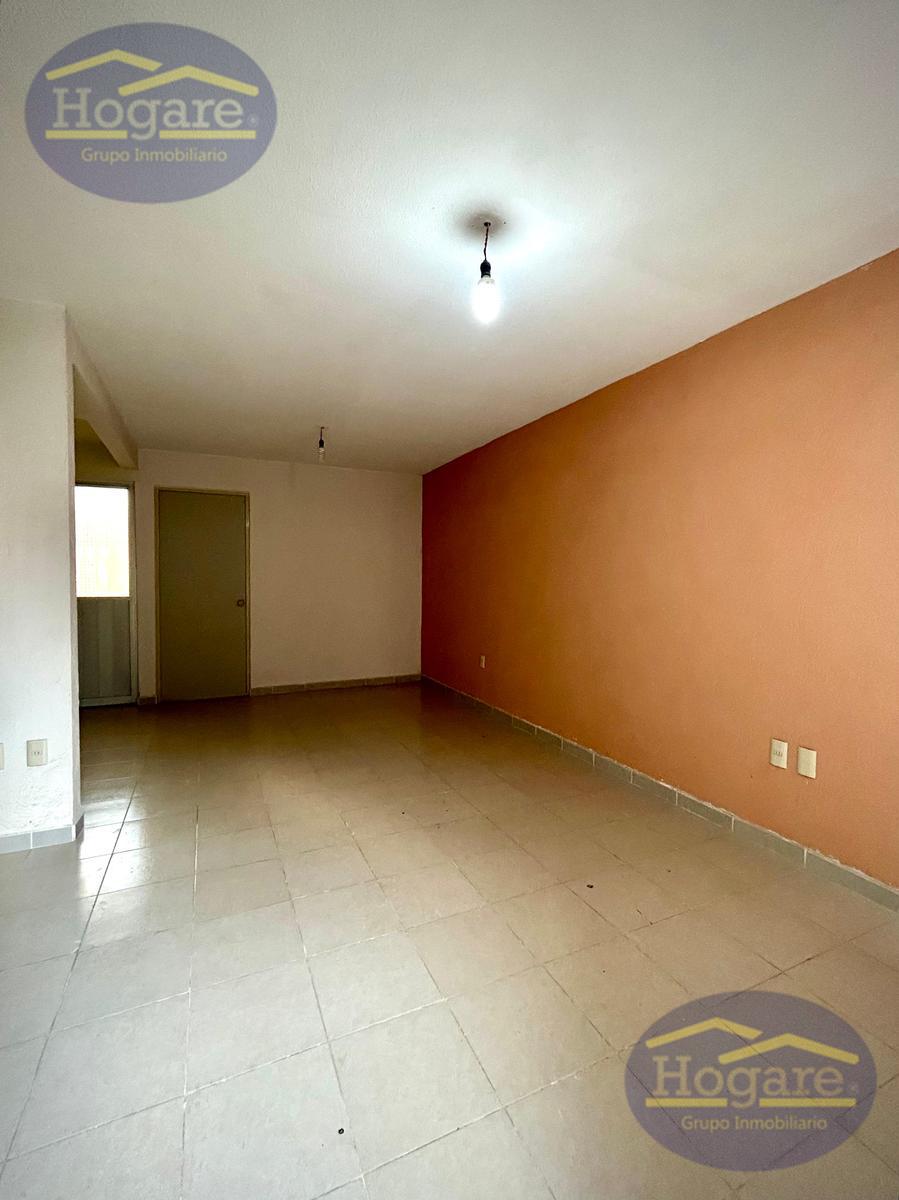 Apartada! CASA EN VENTA FRACC PUERTA SAN CARLOS, BLVD AEROPUERTO, SUR LEÓN GTO