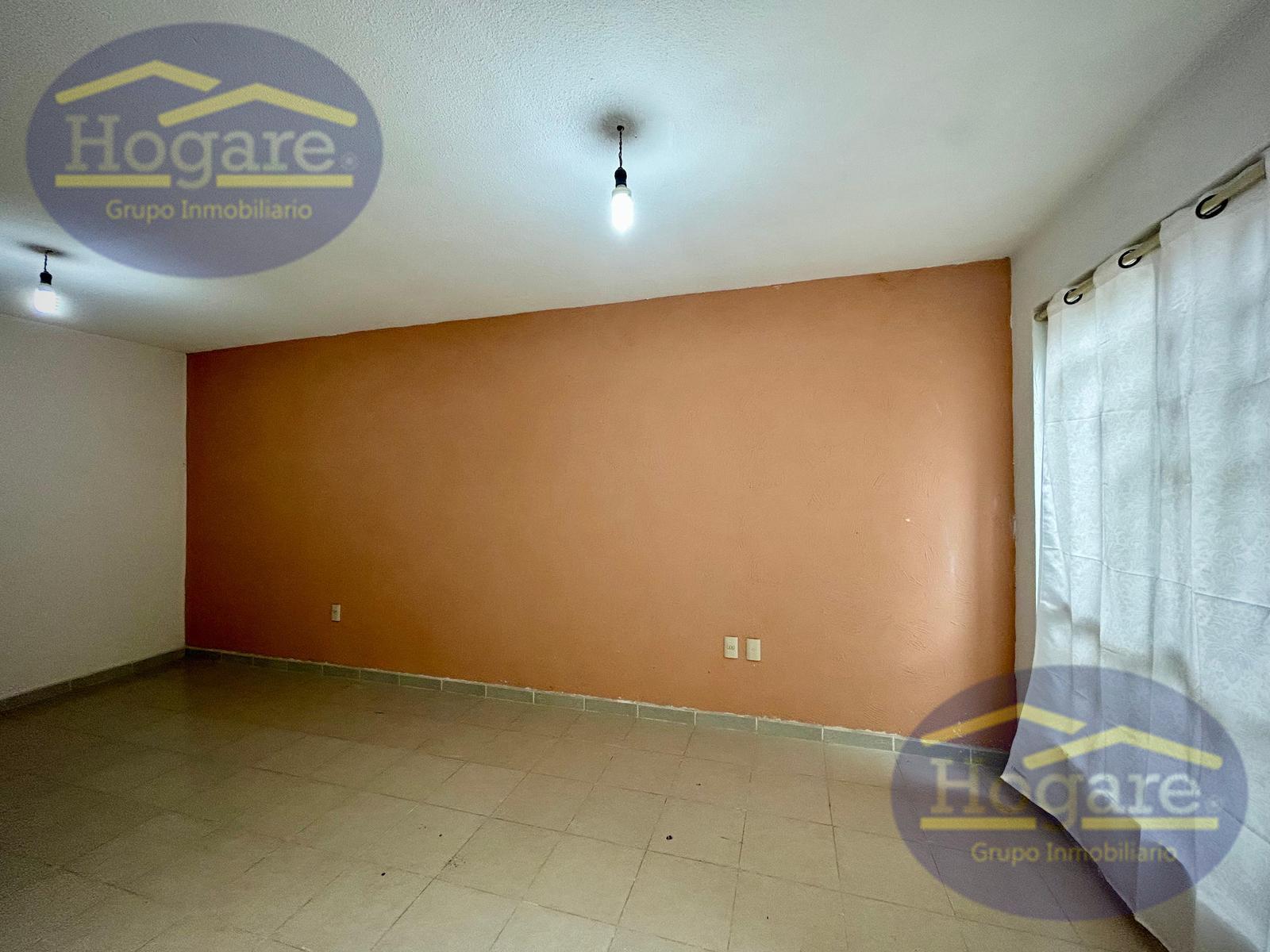 Apartada! CASA EN VENTA FRACC PUERTA SAN CARLOS, BLVD AEROPUERTO, SUR LEÓN GTO
