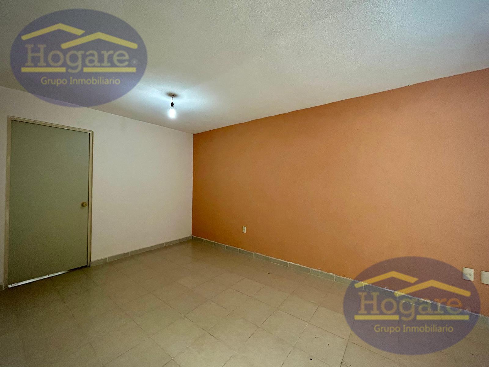Apartada! CASA EN VENTA FRACC PUERTA SAN CARLOS, BLVD AEROPUERTO, SUR LEÓN GTO