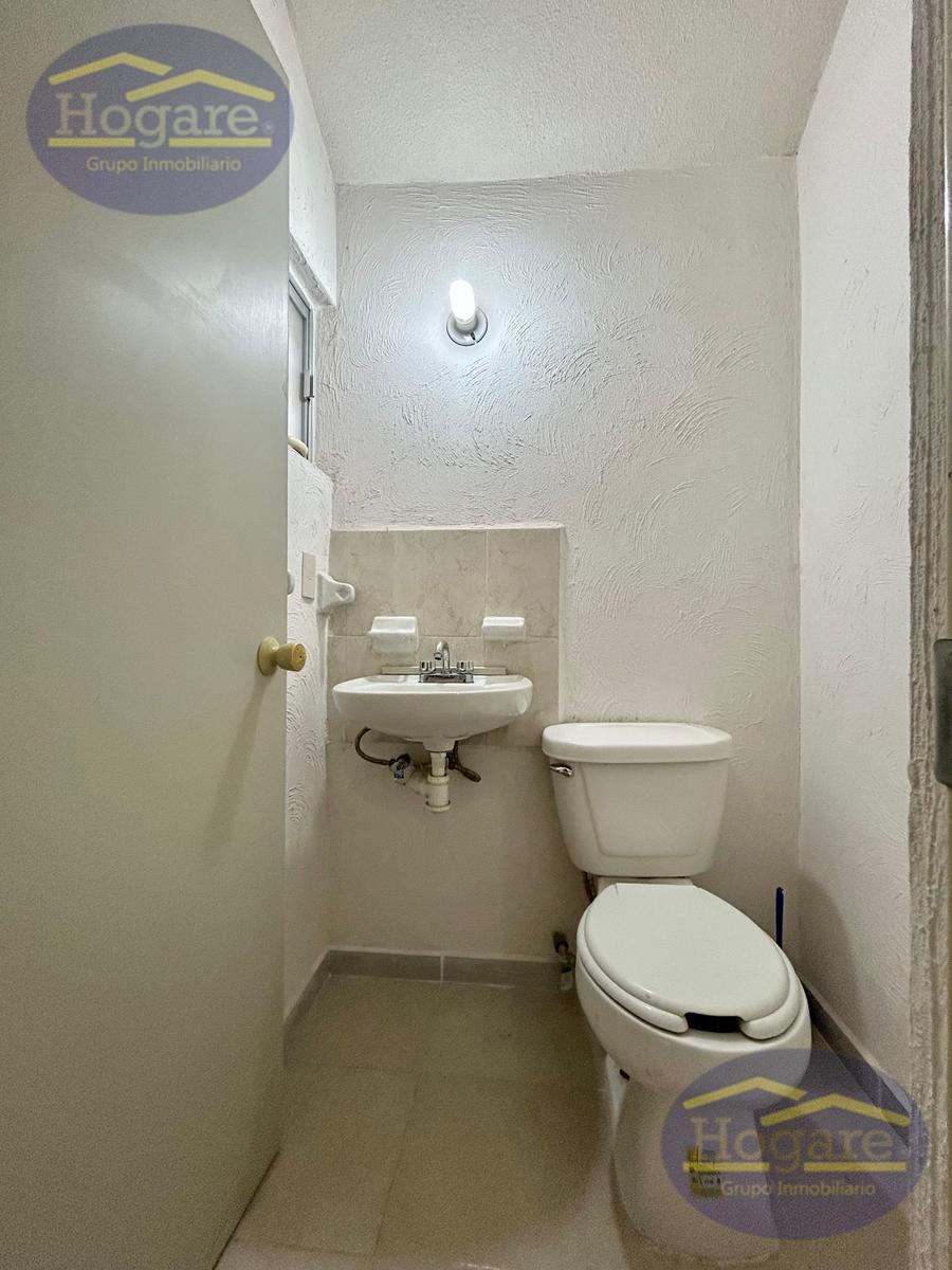 Apartada! CASA EN VENTA FRACC PUERTA SAN CARLOS, BLVD AEROPUERTO, SUR LEÓN GTO