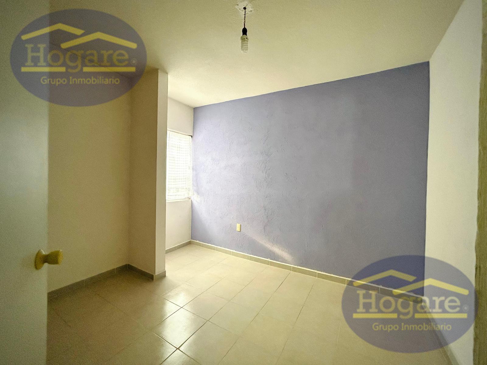 Apartada! CASA EN VENTA FRACC PUERTA SAN CARLOS, BLVD AEROPUERTO, SUR LEÓN GTO
