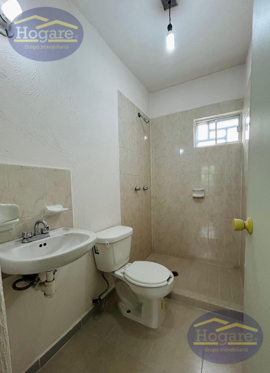 Apartada! CASA EN VENTA FRACC PUERTA SAN CARLOS, BLVD AEROPUERTO, SUR LEÓN GTO