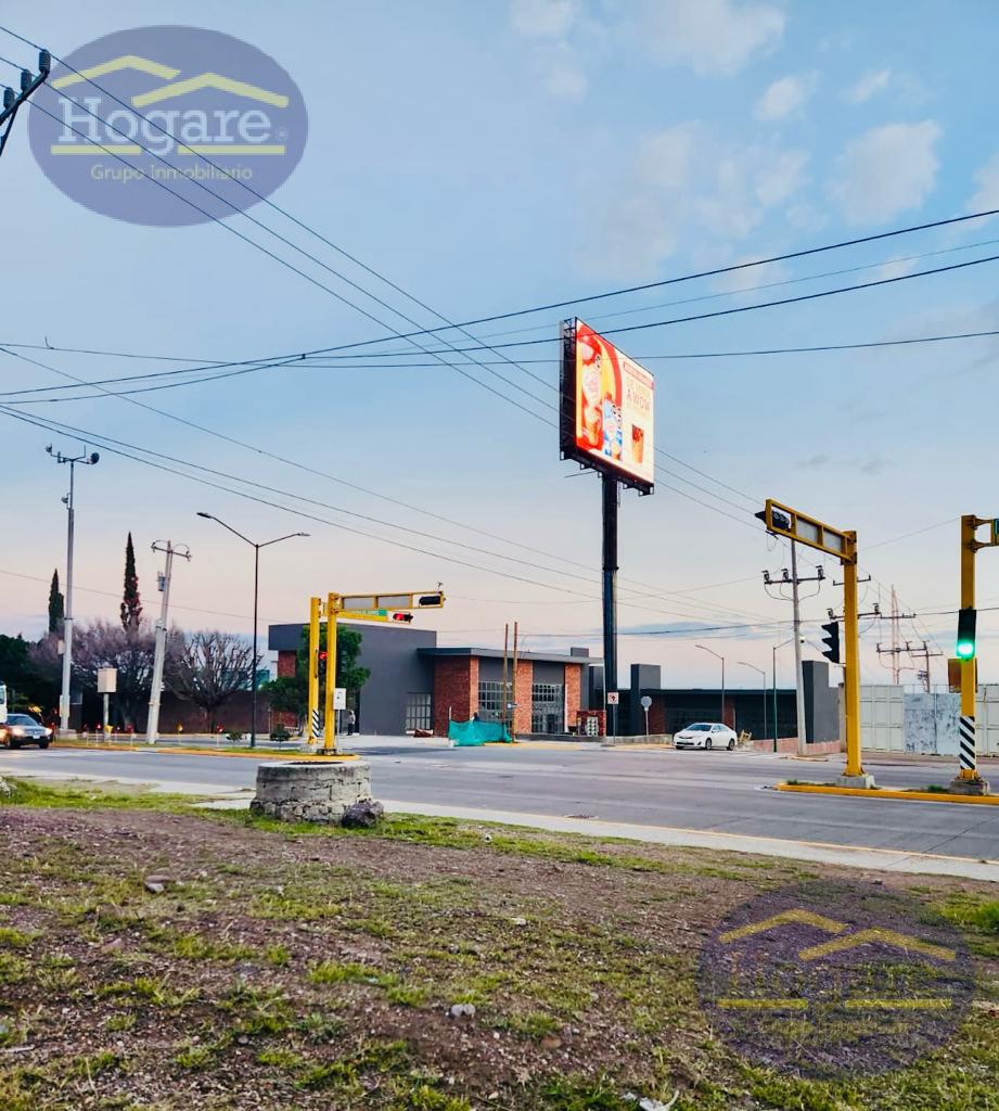 Locales en Renta Plaza Comercial Blvd. Campestre, Norte León, Gto
