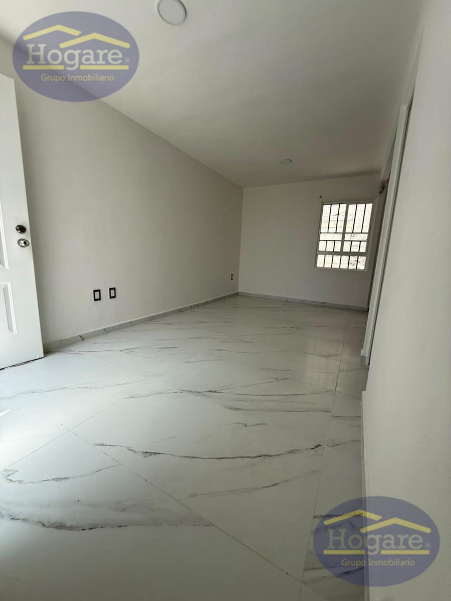 CASA EN VENTA REMODELADA JOYAS DE CASTILLA, LEÓN GTO