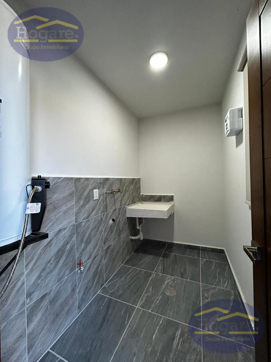 Departamento en Renta Portones del Carmen, Blvd La Luz,  Zona Sur León Gto