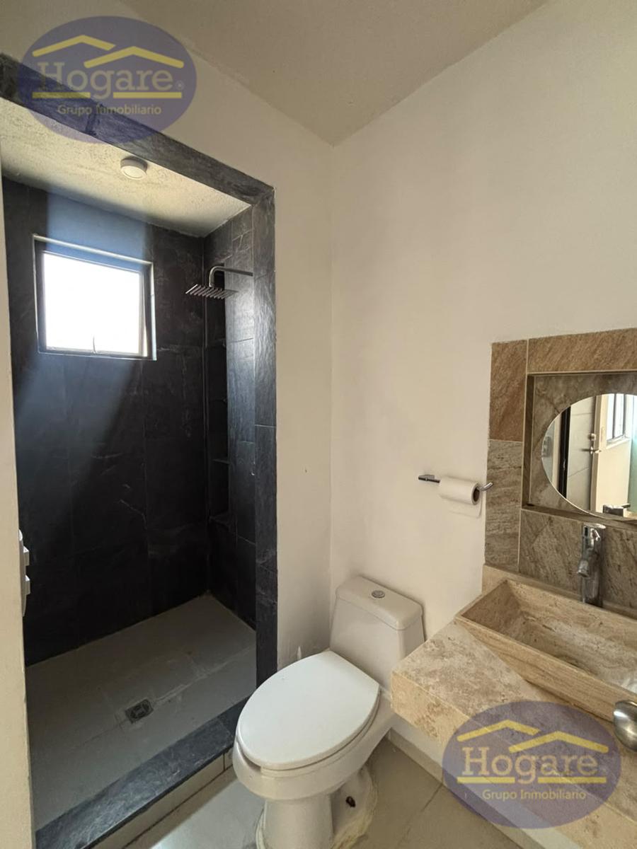 Apartado! Casa en  Venta en Marbella Residencial Sur León,Gto