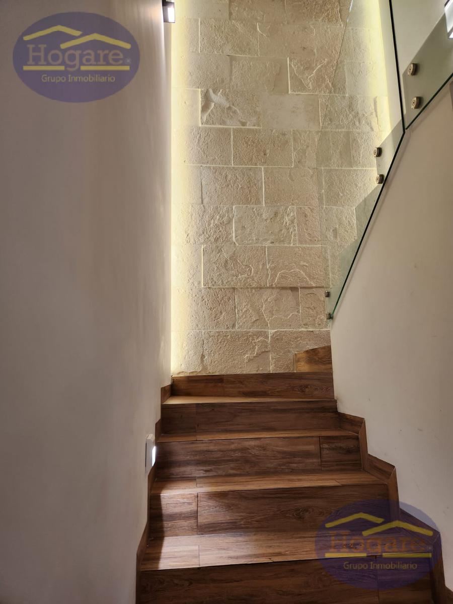 Venta Casa en Molino, Lomas 4, Residencial León Gto