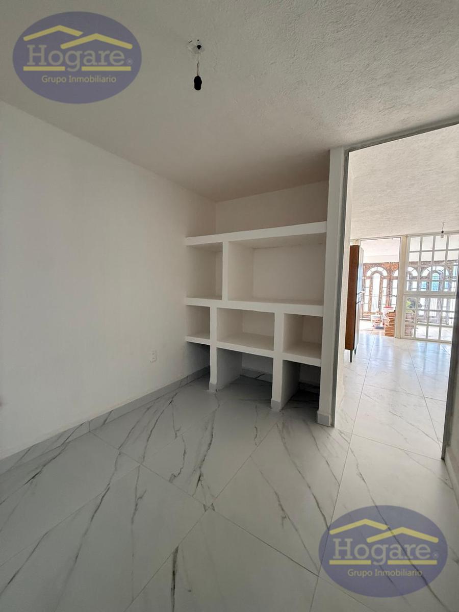 Apartada! Casa en Venta en Colonia Observatorio II, por Blvd. San Juan Bosco, León Gto