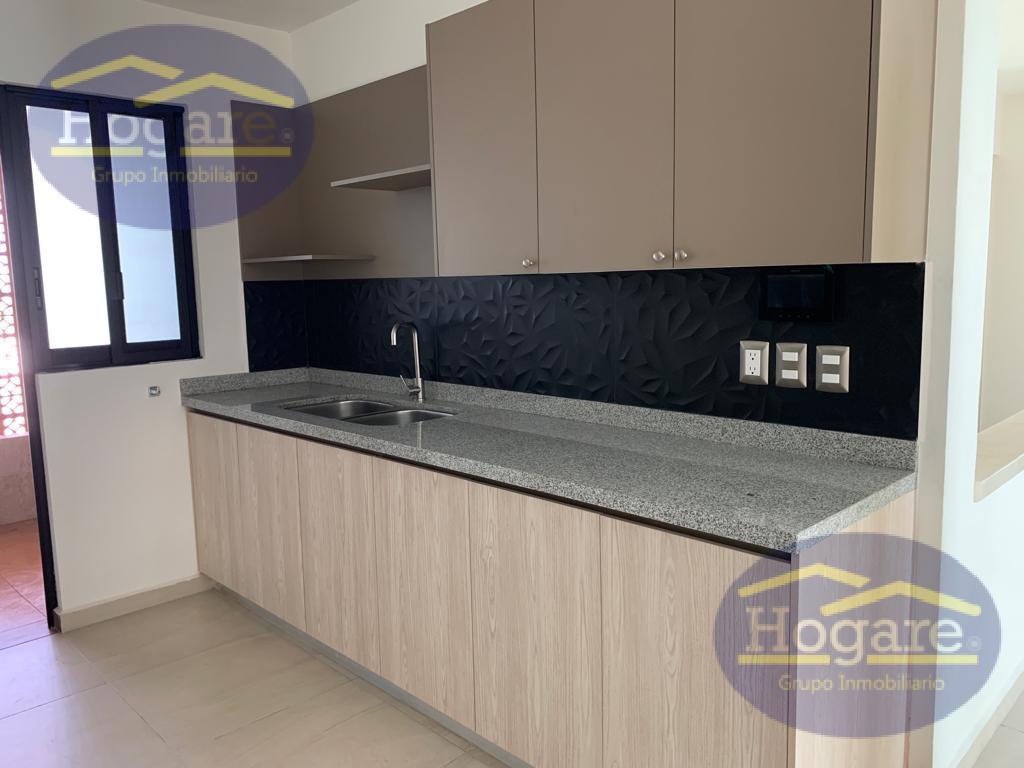 Departamento en Renta con Excelente Ubicación-Fraccionamiento El Condado Plus, León, Gto.