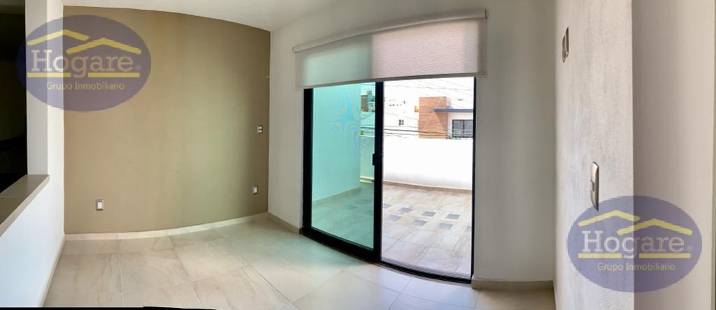 Departamento en Renta con Excelente Ubicación-Fraccionamiento El Condado Plus, León, Gto.