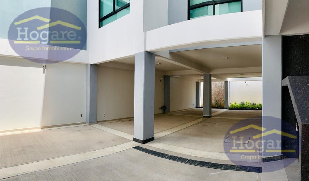 Departamento en Renta con Excelente Ubicación-Fraccionamiento El Condado Plus, León, Gto.