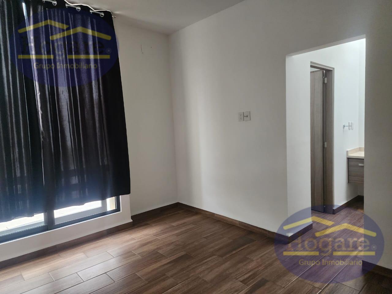 Casa en renta salida a Silao Blvd Herradura