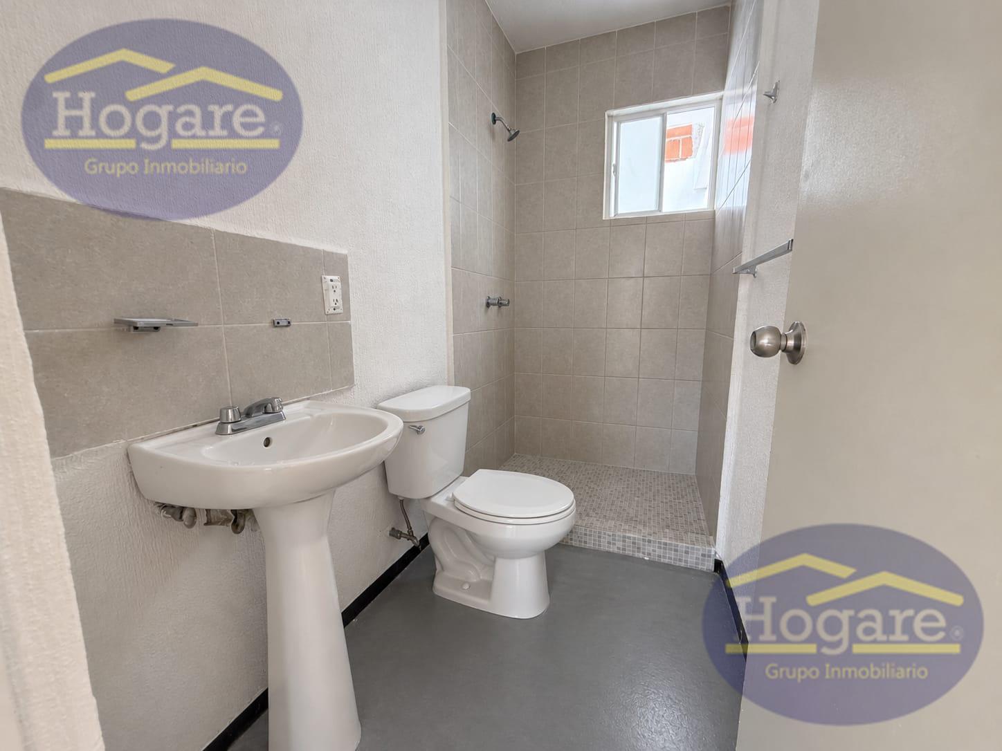 Casa en Venta Remodelada Fraccionamiento Punta Dorada, León Gto